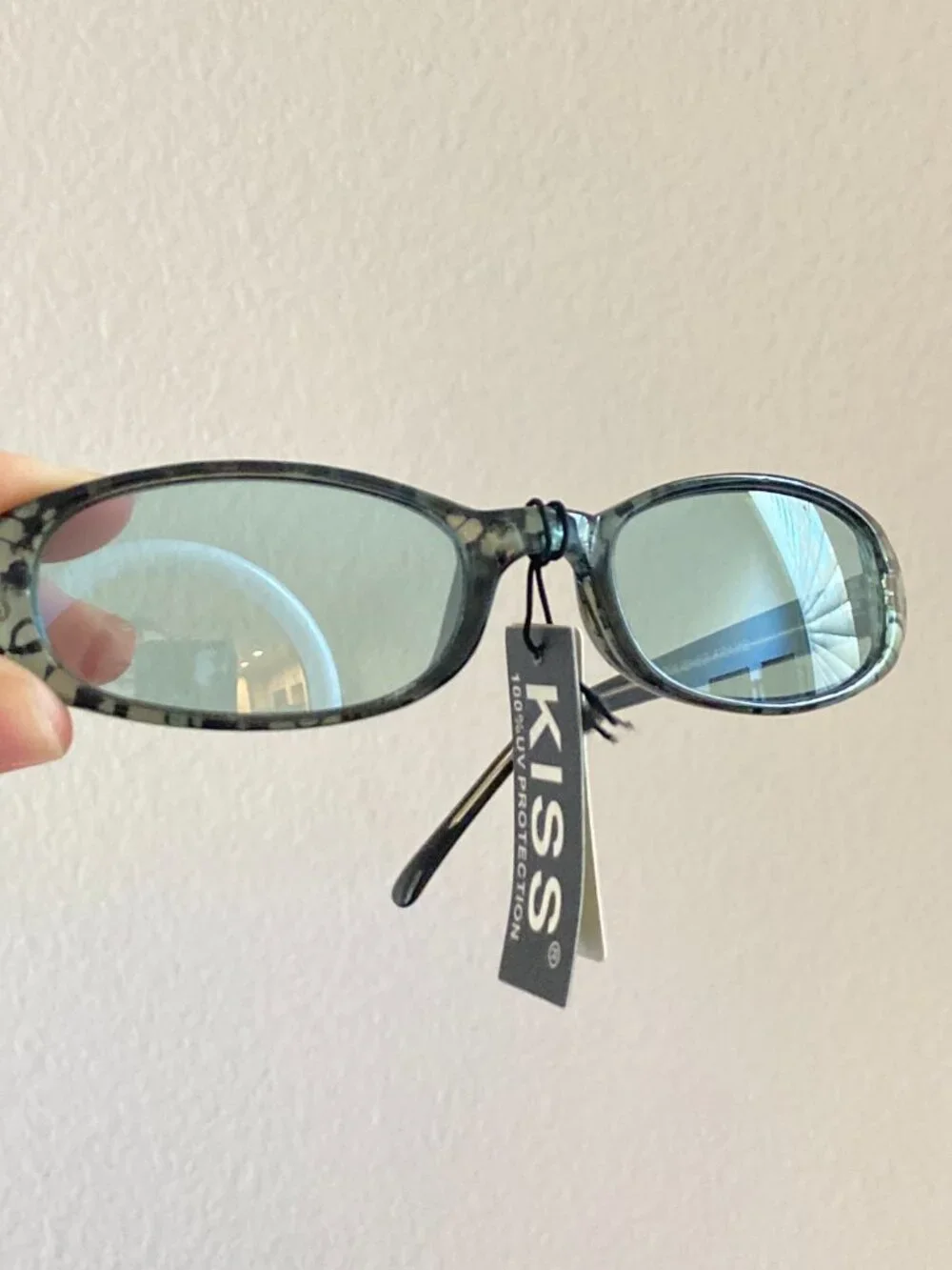 Kiss Bubble Cat Eye Sunglasses – Blue/Green | NWT | Deadstock